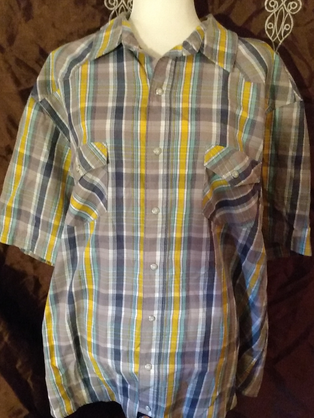 Dickies Short-Sleeve Plaid Button-Down Shirt in Yellow, Blue & Gray